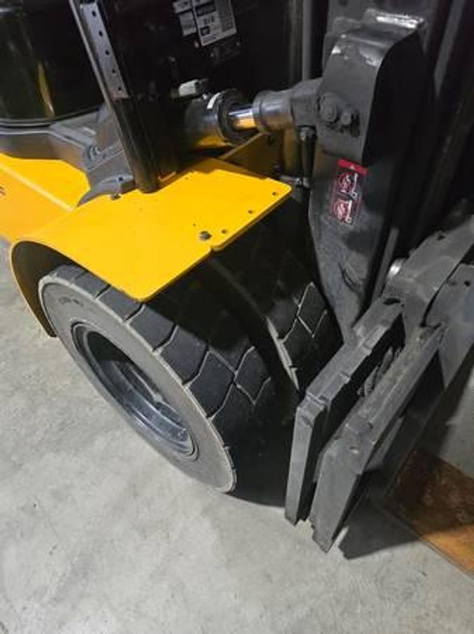 Used 2016 Hyundai 50DA-9F Forklift