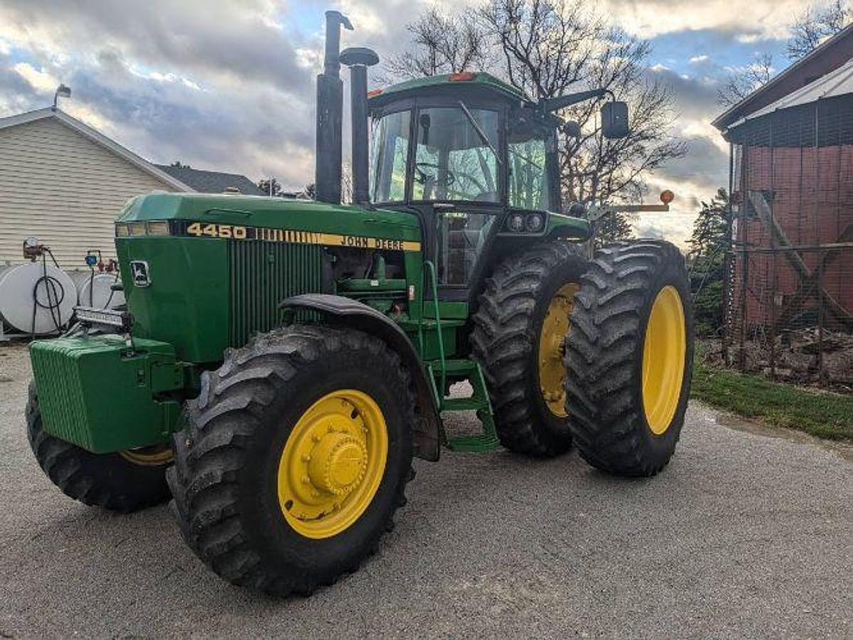 Used 1984 JOHN DEERE 4450