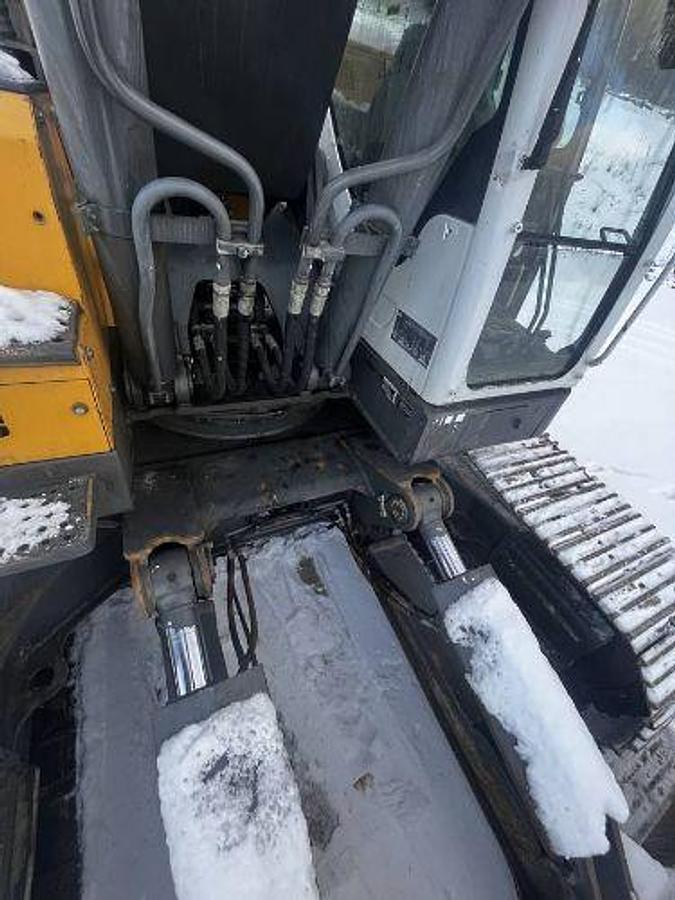 Used 2012 Volvo ECR305C Excavator