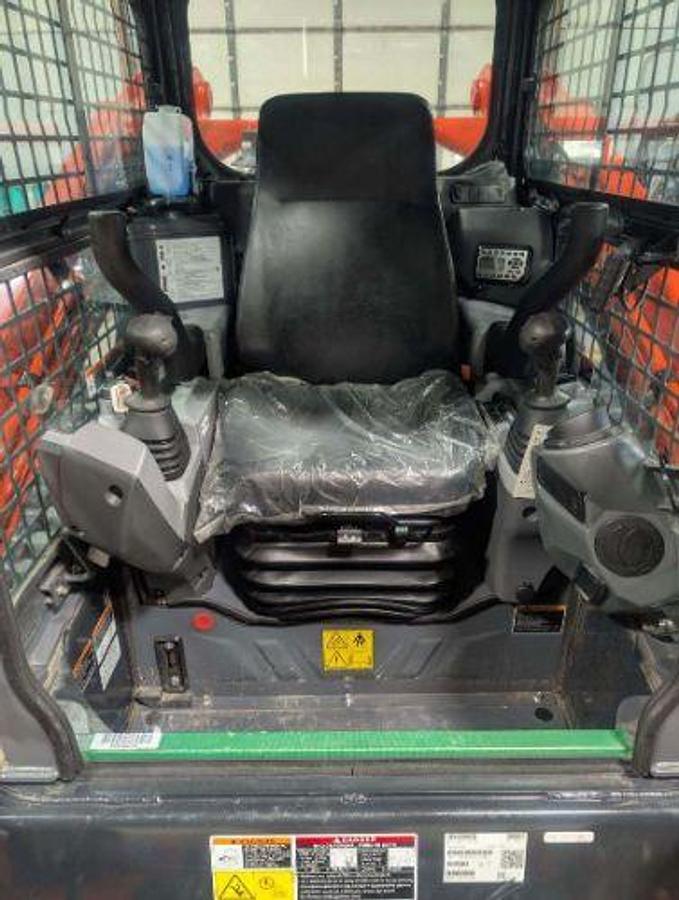 Used 2022 Kubota SLV92-2