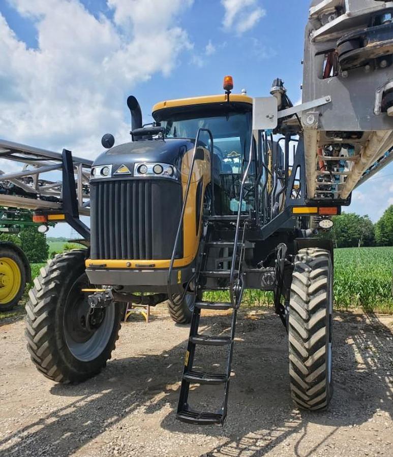 Used 2021 ROGATOR RG1100C Self-Propelled Sprayer