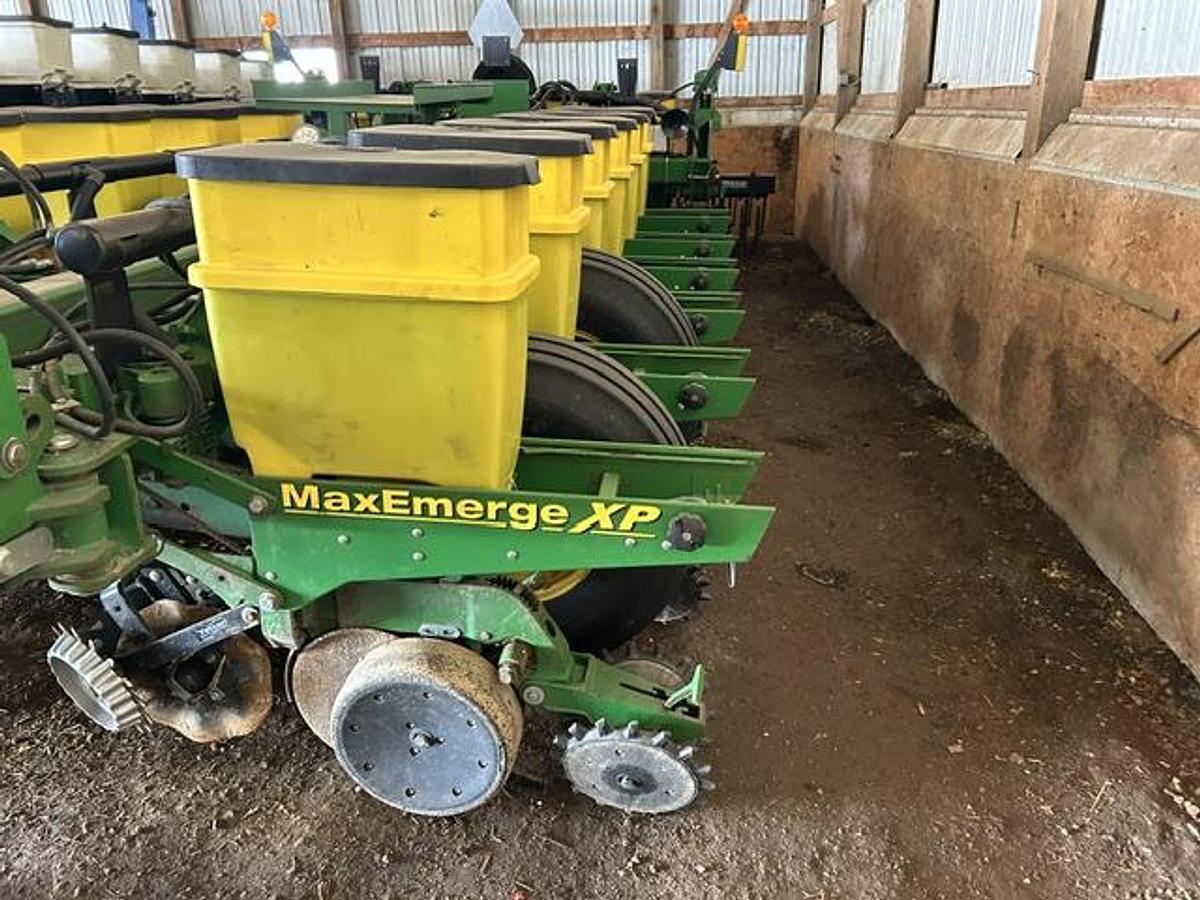 Used 2006 John Deere 1770NT