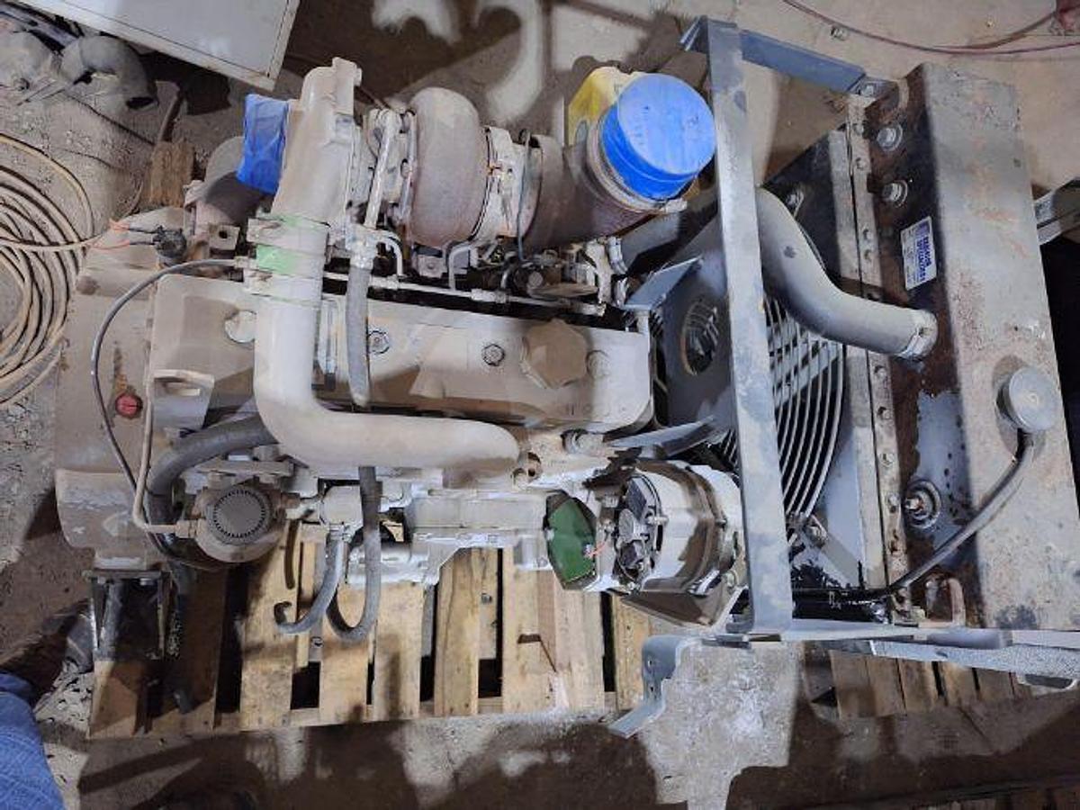 Used 2008 JOHN DEERE 4045 Motor