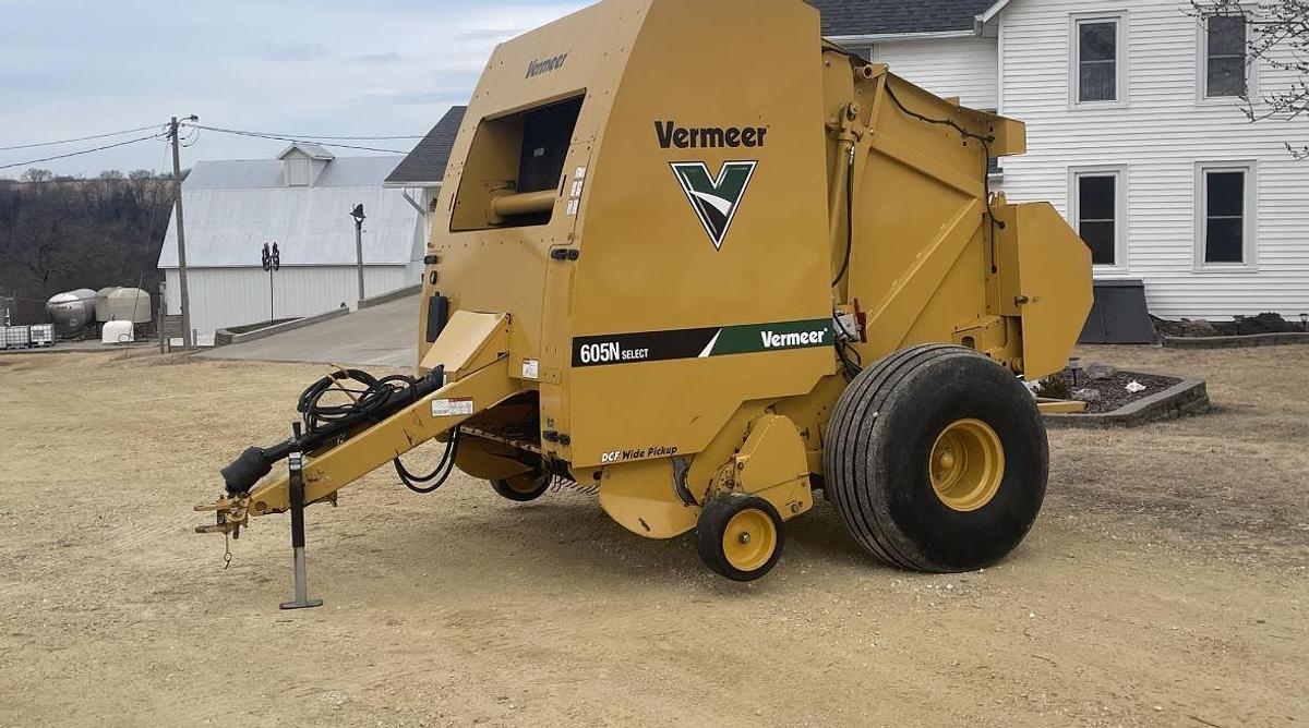 Used 2016 VERMEER 605N