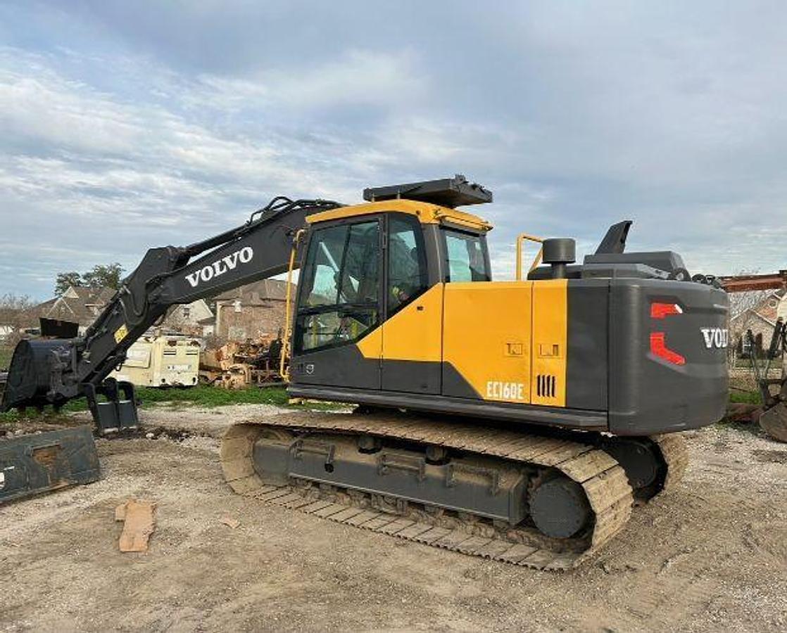 Used 2015 Volvo EC160E