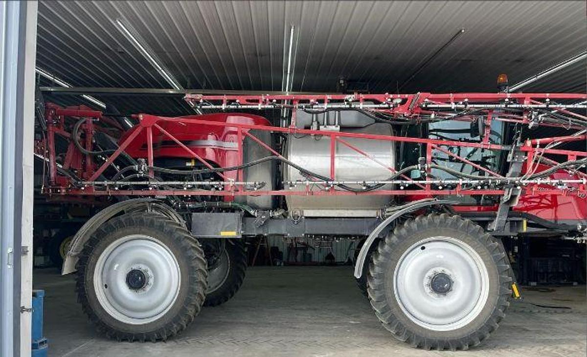 Used 2022 Case IH Patriot 4440 Self Propelled Sprayer