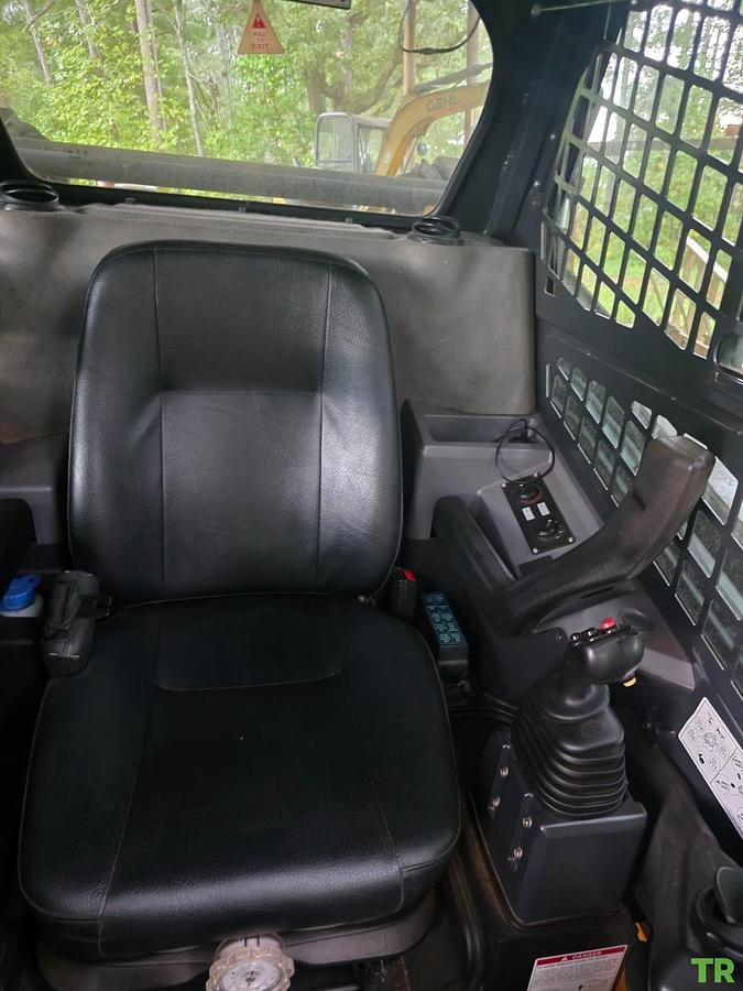 Used 2023 Hyundai HT100V