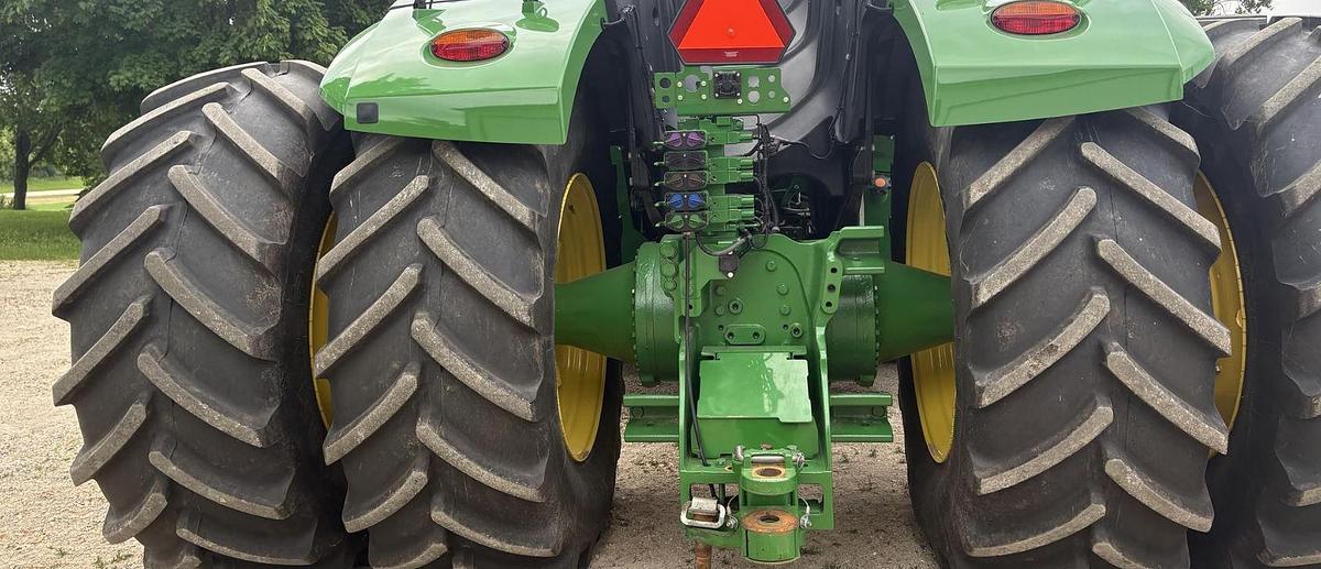 Used 2021 John Deere 9520R