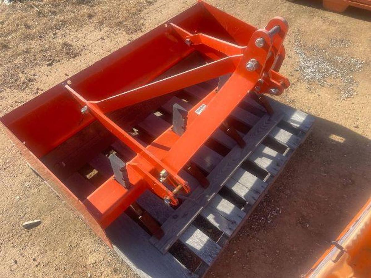 Used 2019 Kubota B2320 4WD Tractor