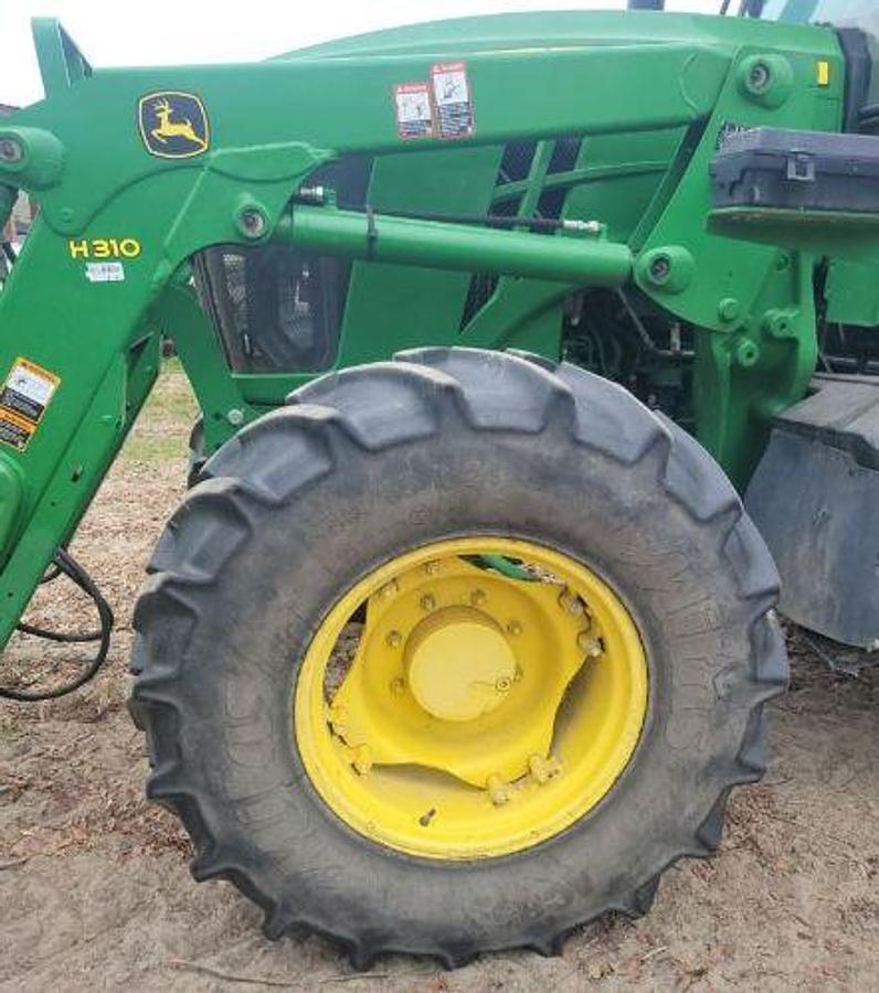Used 2016 JOHN DEERE 6120E