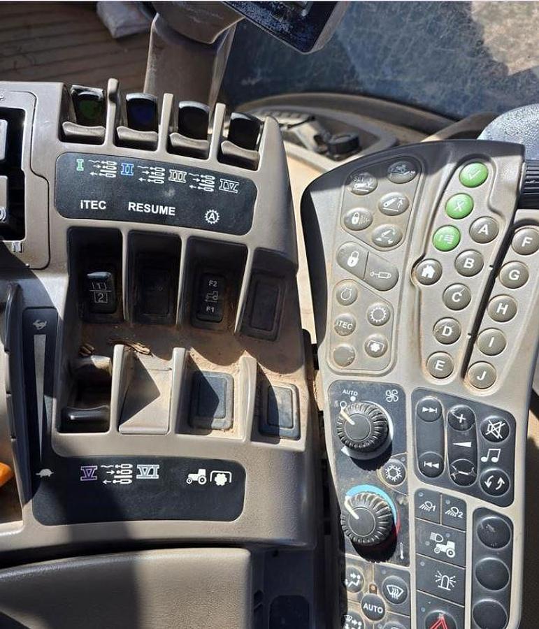 Used 2014 JOHN DEERE 9460R