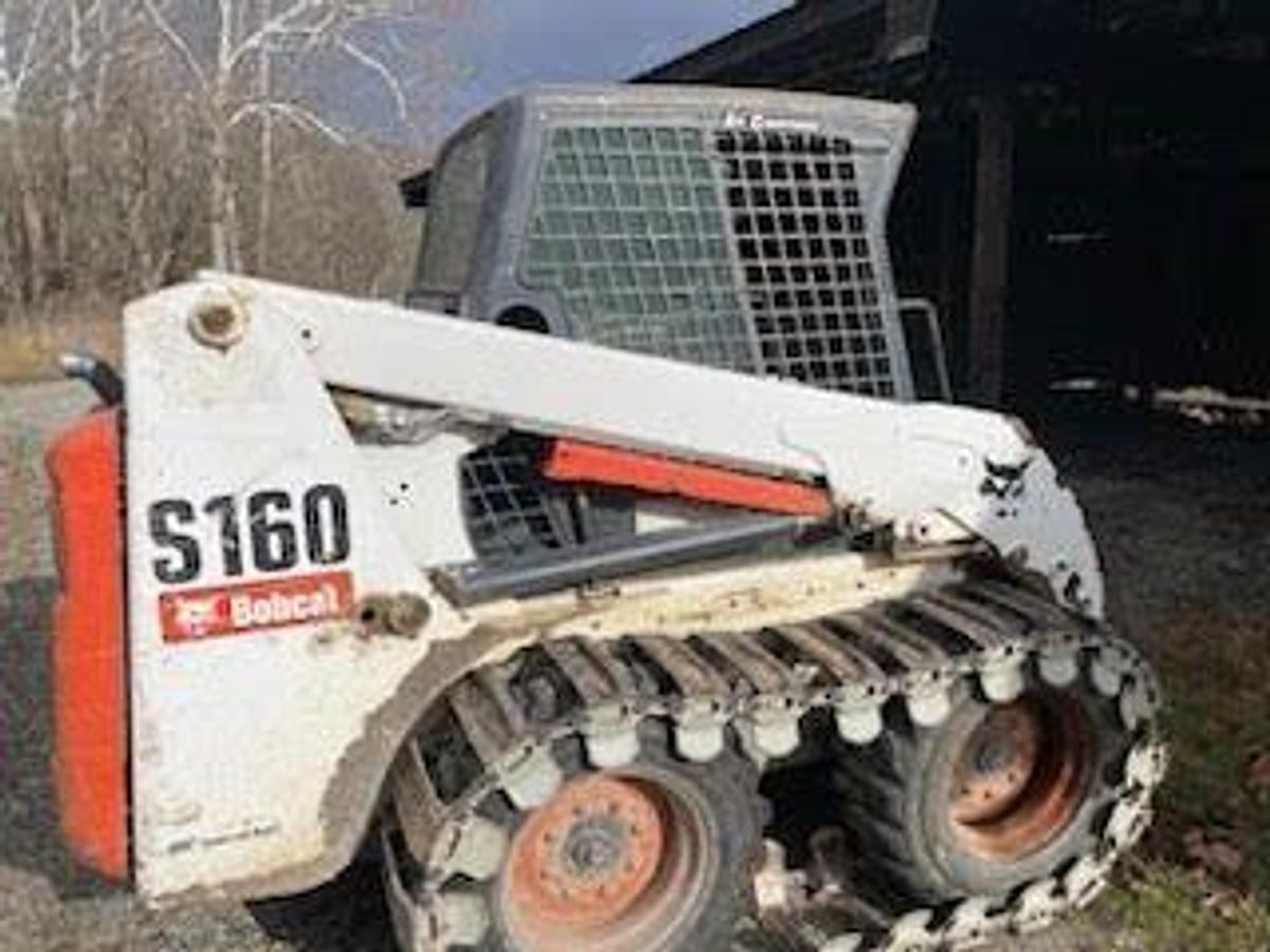 Used 2005 Bobcat S160