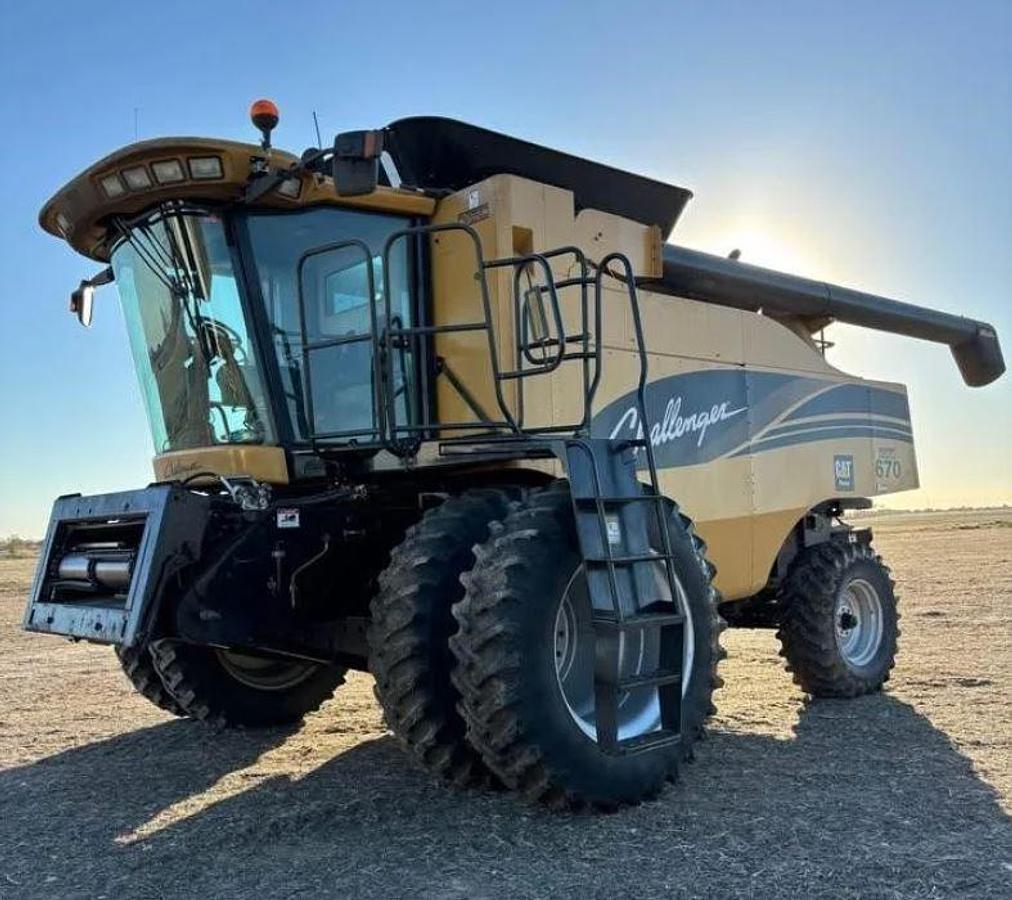 Used 2004 Challenger MT670