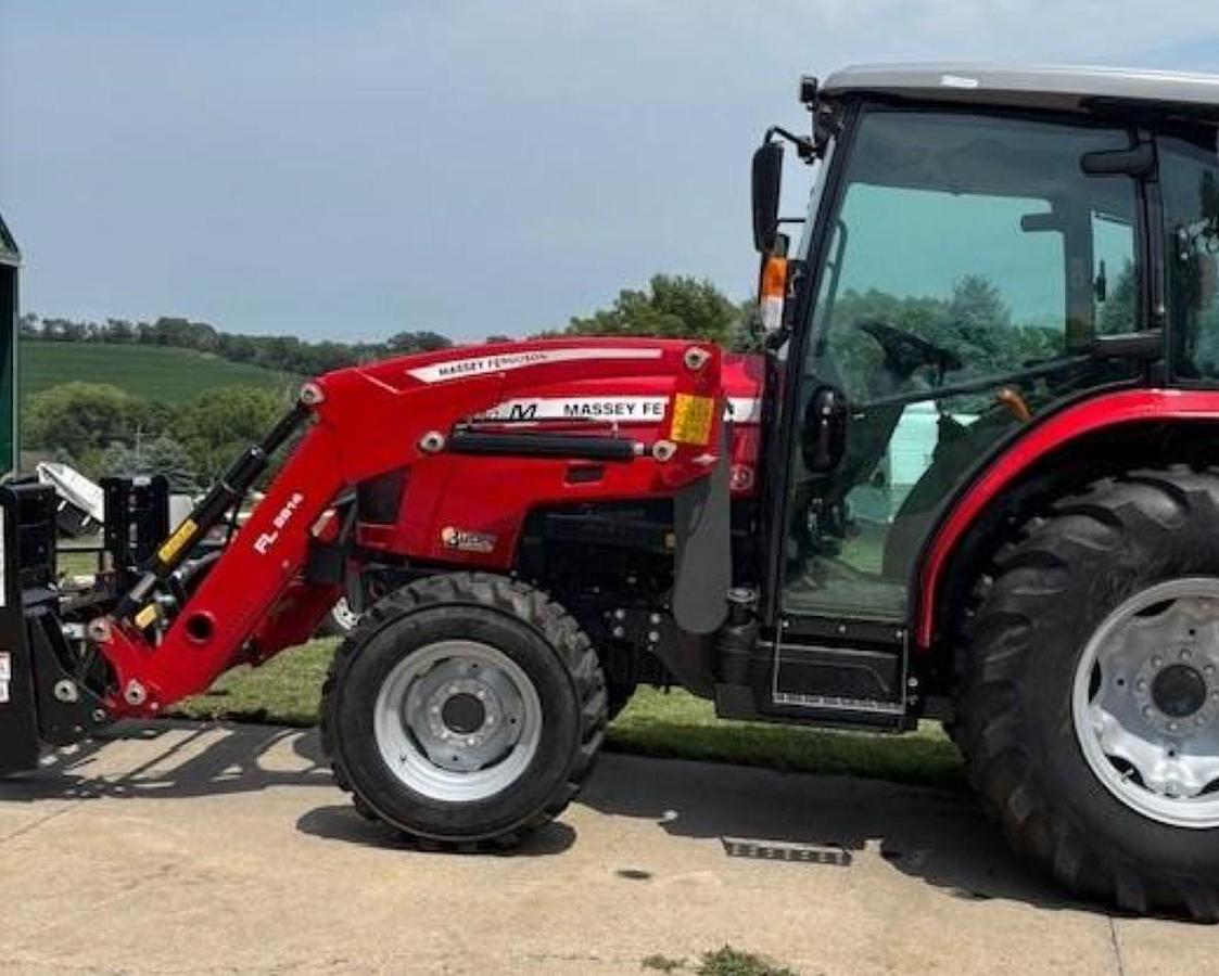 Used 2023 MASSEY FERGUSON 2860M