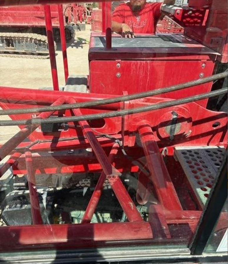 Used 2024 Manitowoc MLC100-1