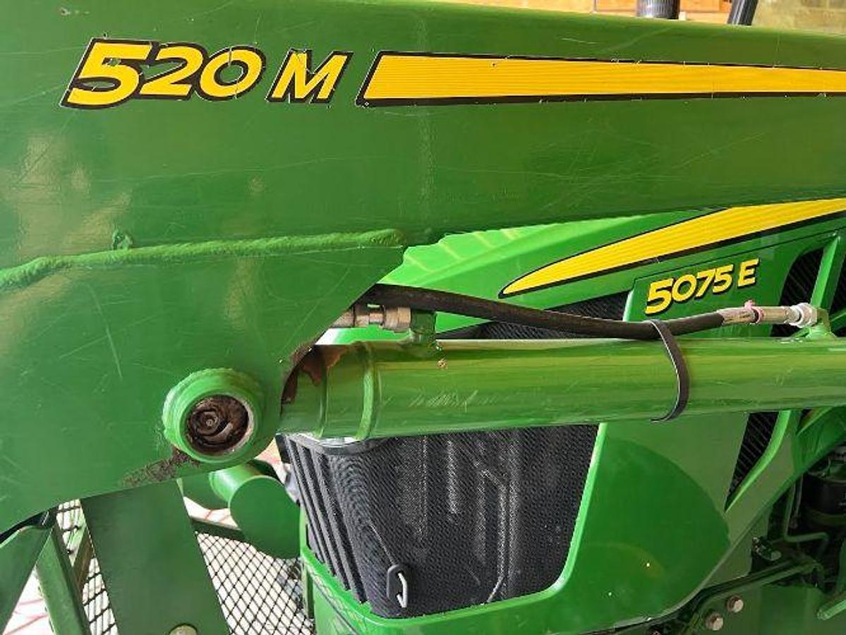 Used 2020 JOHN DEERE 5075E
