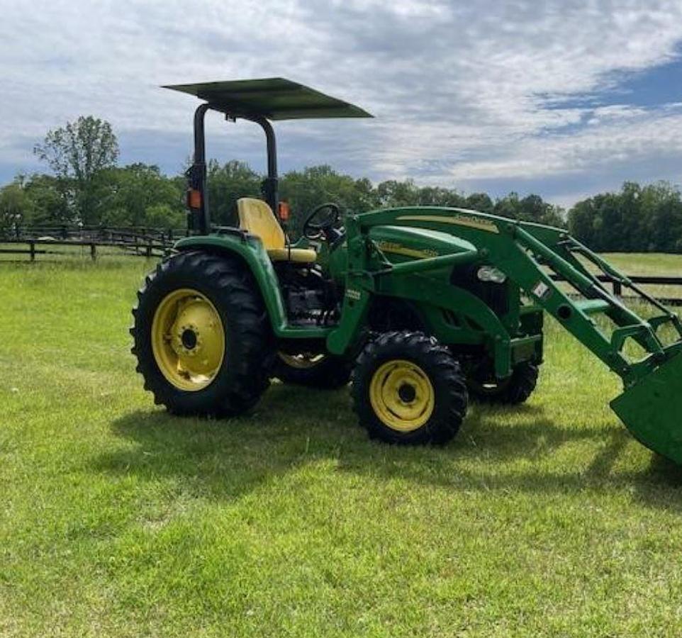 Used 2004 John Deere 4120