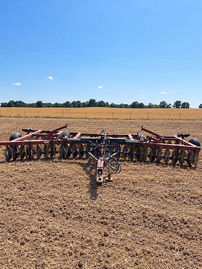 Used 24’ Krause Tandem Disc — Cylinders Leak