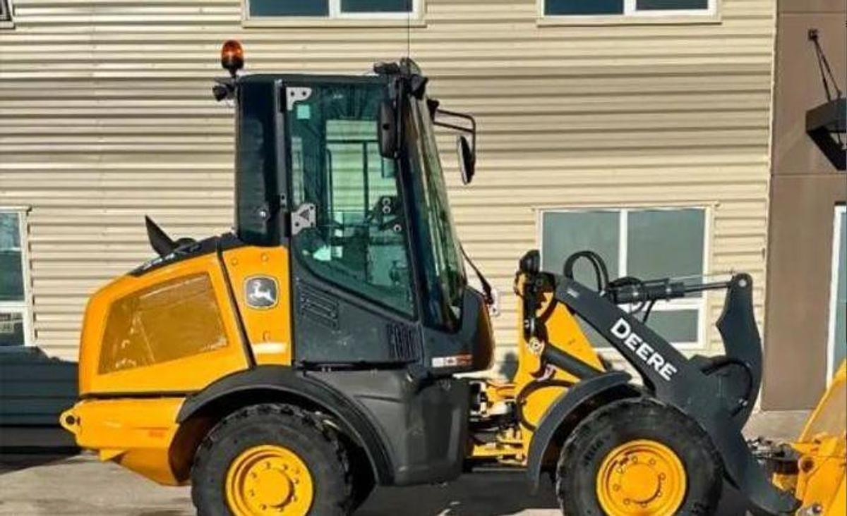 Used 2024 JOHN DEERE 244 P Tier
