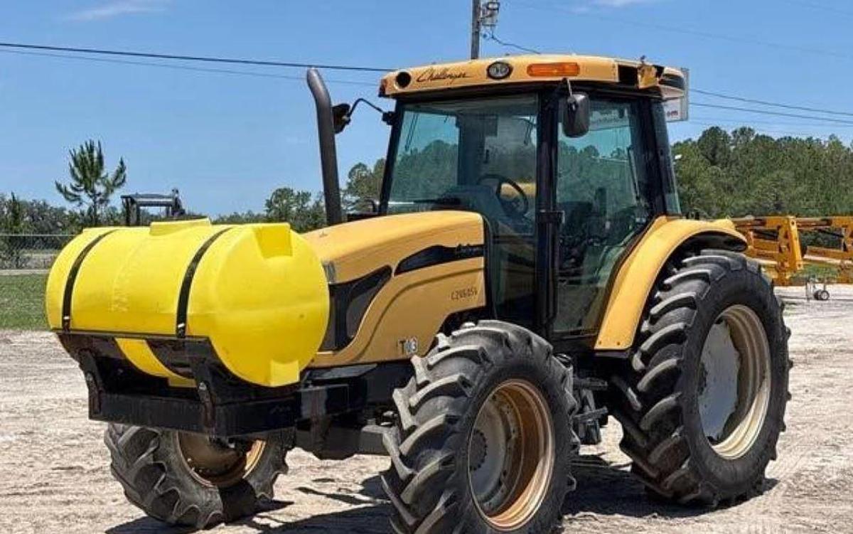Used 2012 Challenger MT465B Tractor