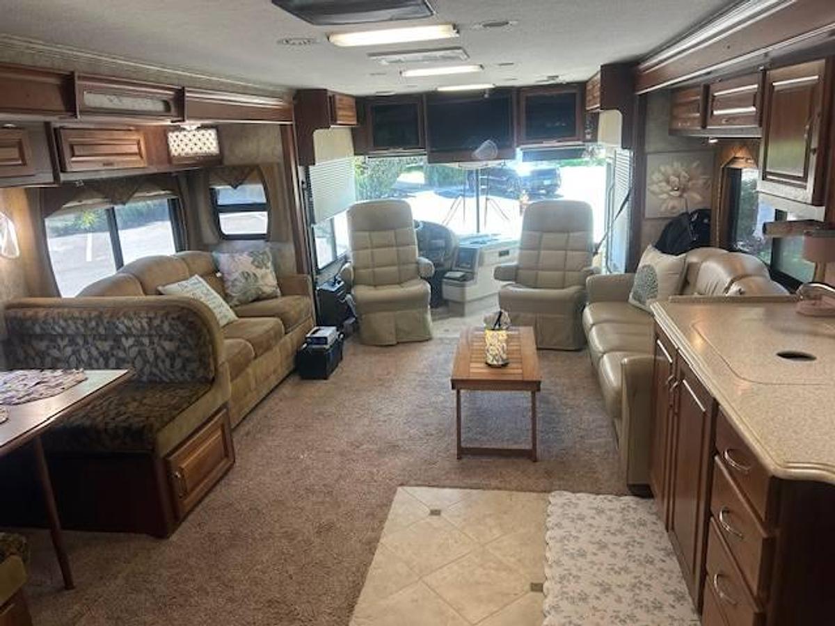 Used 2005 National Tropical