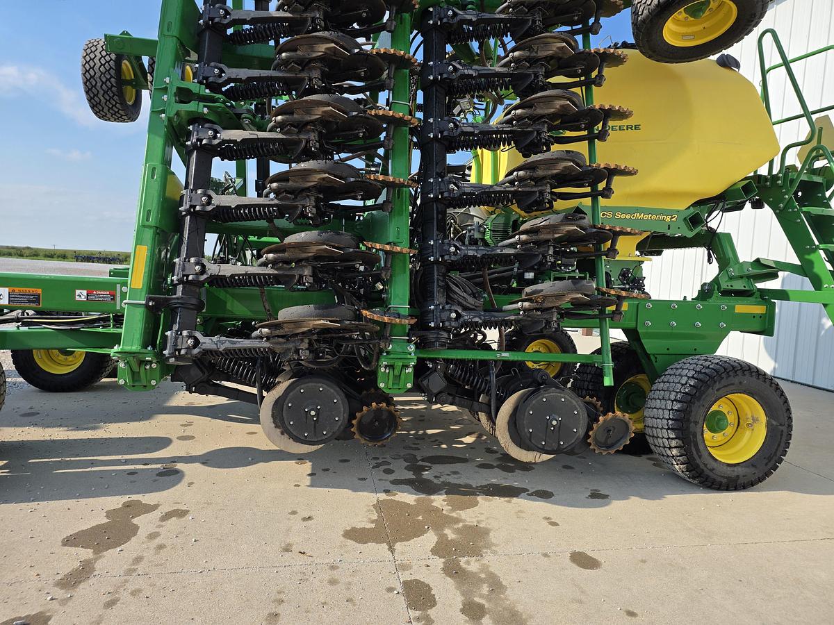 Used 2024 John Deere N536C Air Drill