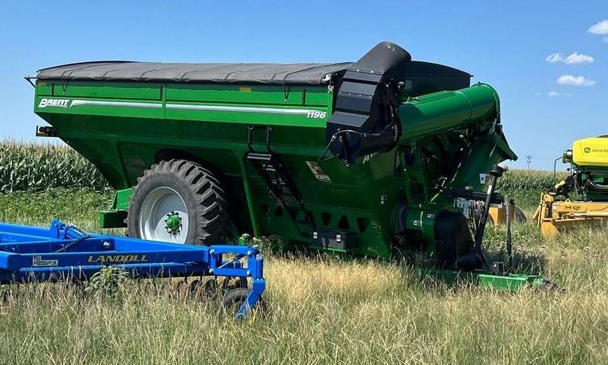 Used 2022 BRENT 1196