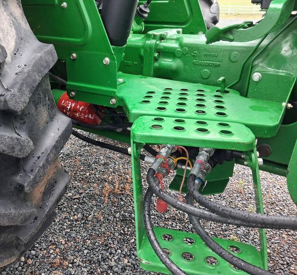 Used 2013 John Deere 5065E