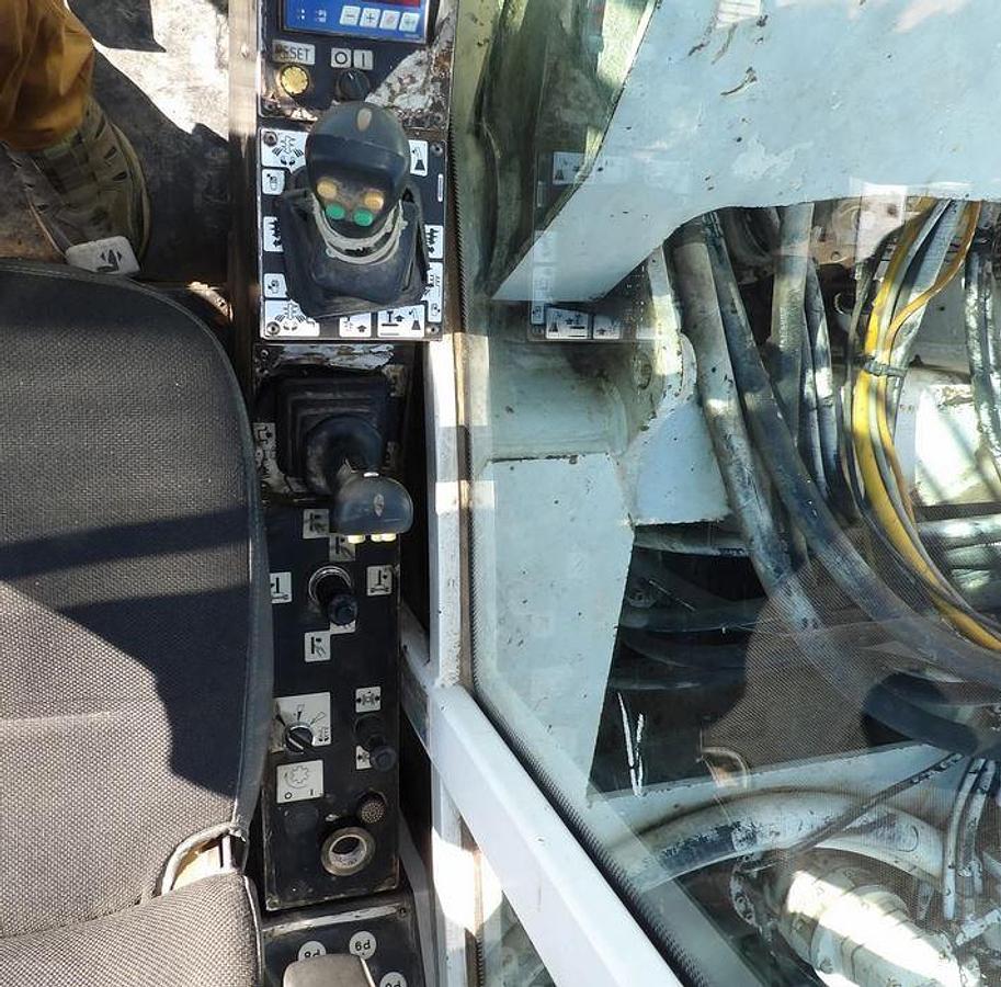 Used 2005 SOILMEC R312-200 Verticle Drill