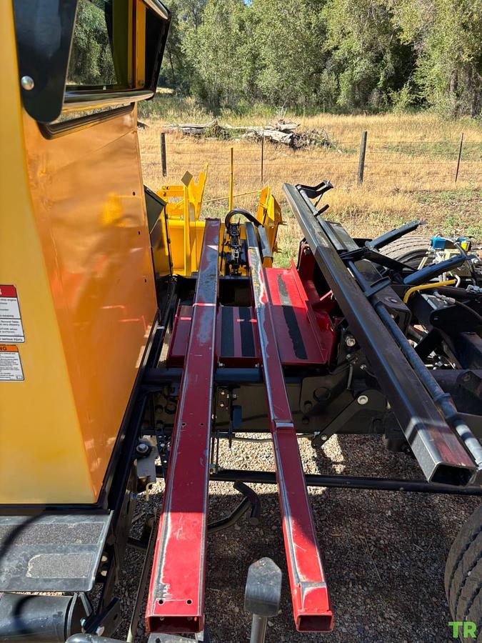Used 2015 New Holland 9870