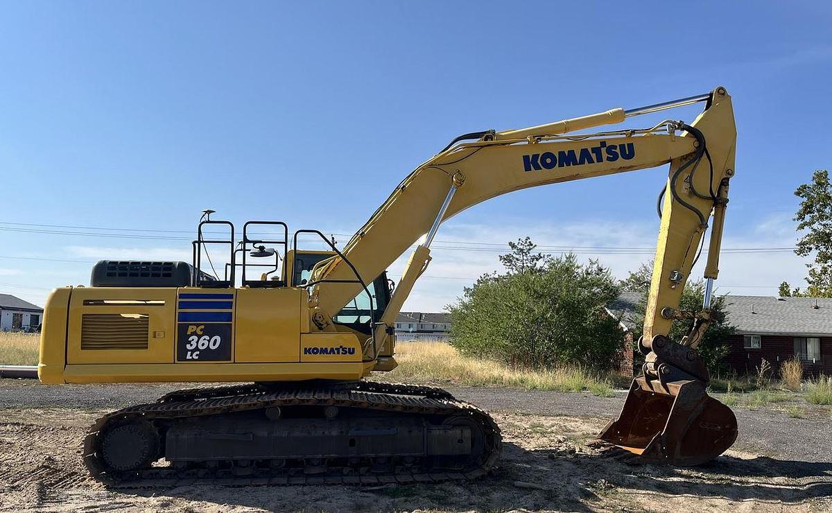 Used 2014 KOMATSU PC360 LC-10 Excavator