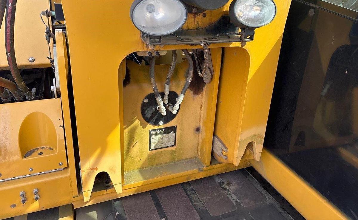 Used 2016 Gradall XL3100 LV