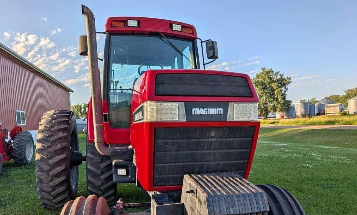 Used 1992 CASE IH 7120