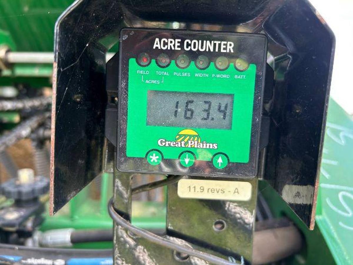 Used 2020 Great Plaines 1206NT No Till Grain Drill