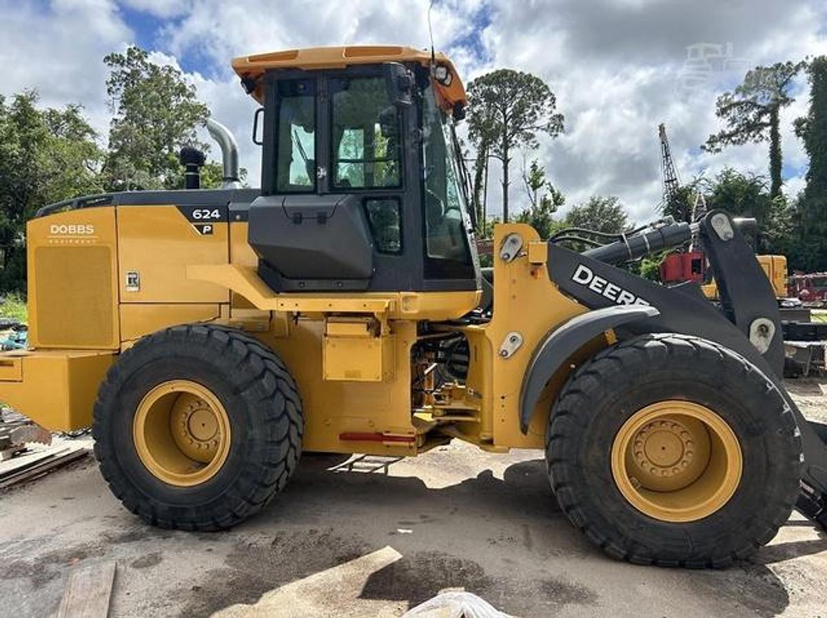 Used 2021 John Deere 624 P-TIER