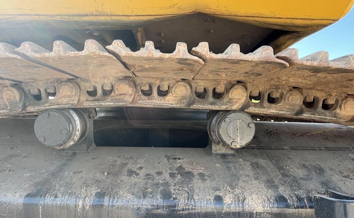 Used 2014 KOMATSU PC360LC-10