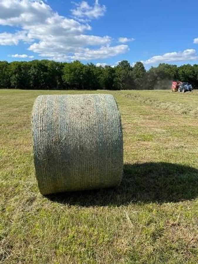 Used 2020 New Holland 460 Round Baler
