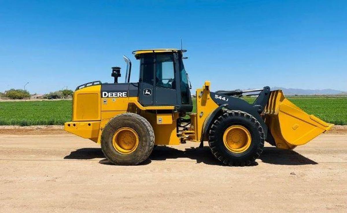Used 2004 JOHN DEERE 544J