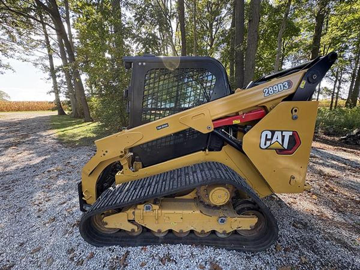 Used 2023 Caterpillar 289D3