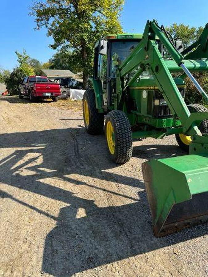 Used 1995 JOHN DEERE 6200