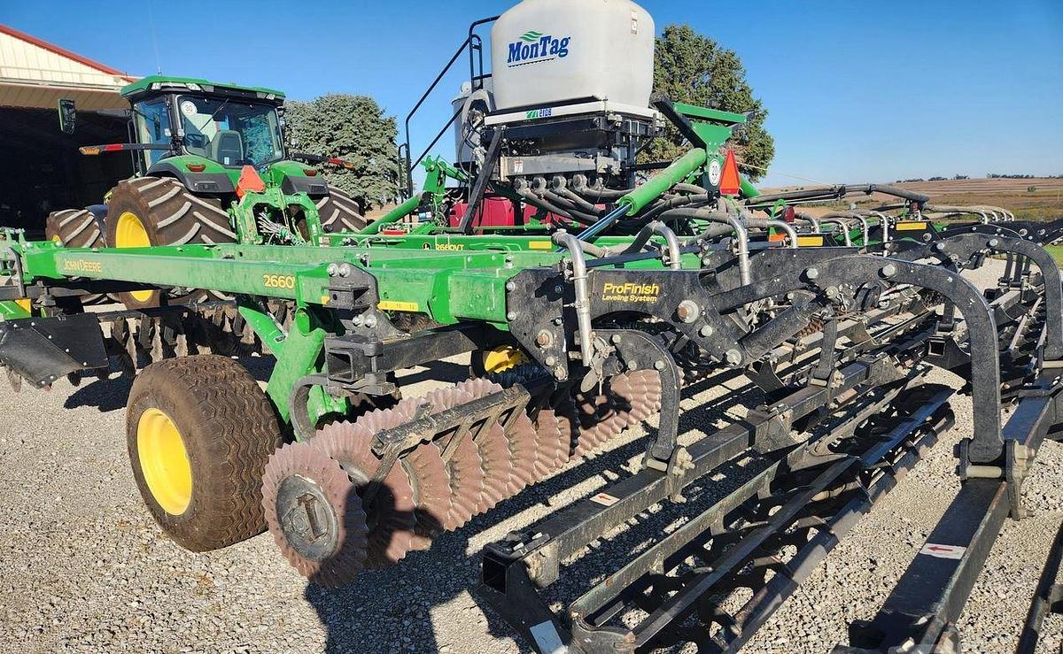 Used 2022 JOHN DEERE 2660VT