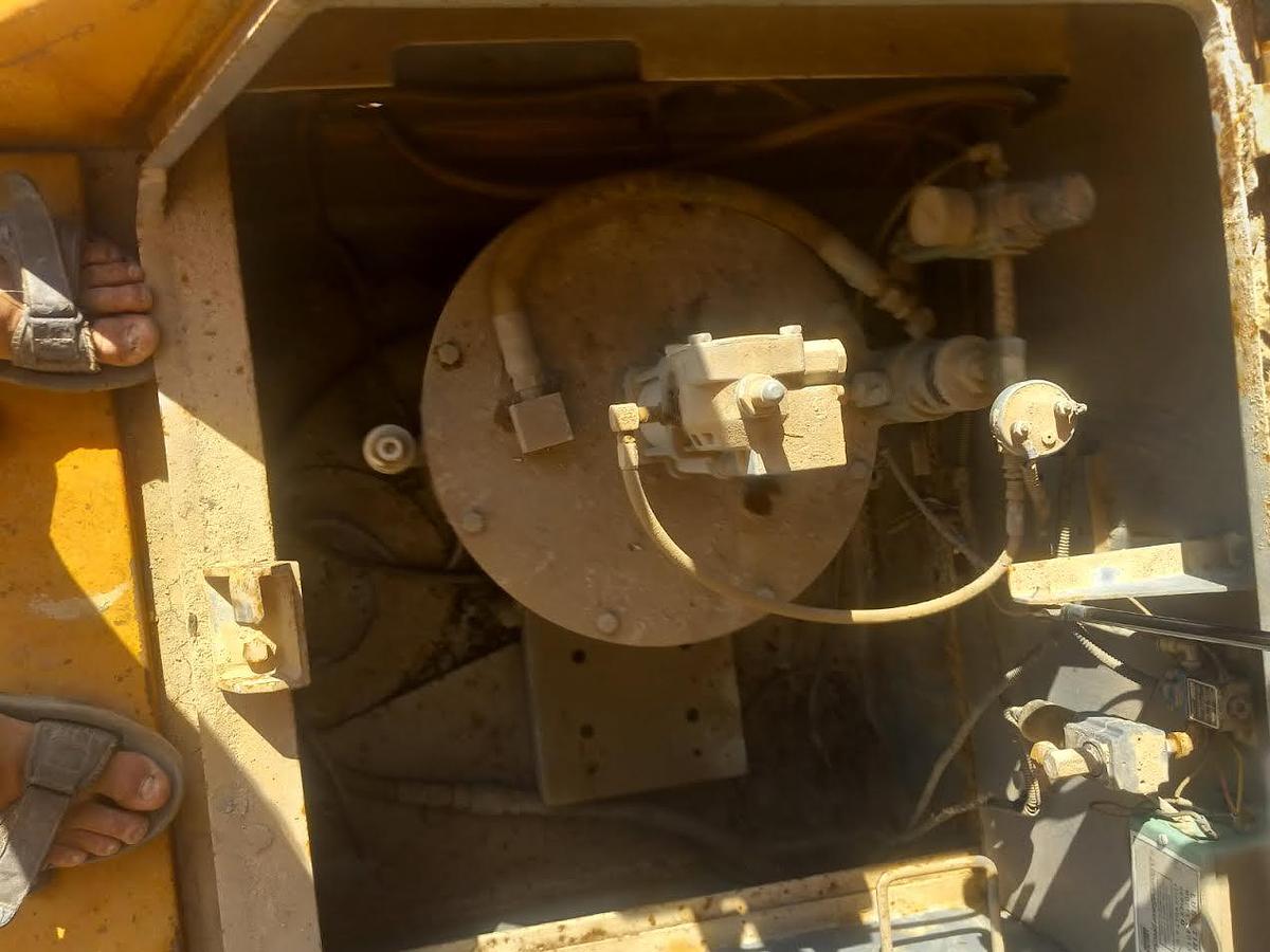 Used 1999 Hitachi EX1100 BE Excavator
