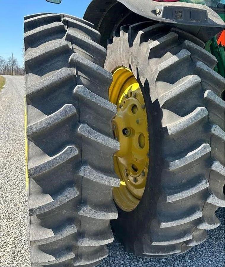 Used 2016 John Deere 8370R Tractor