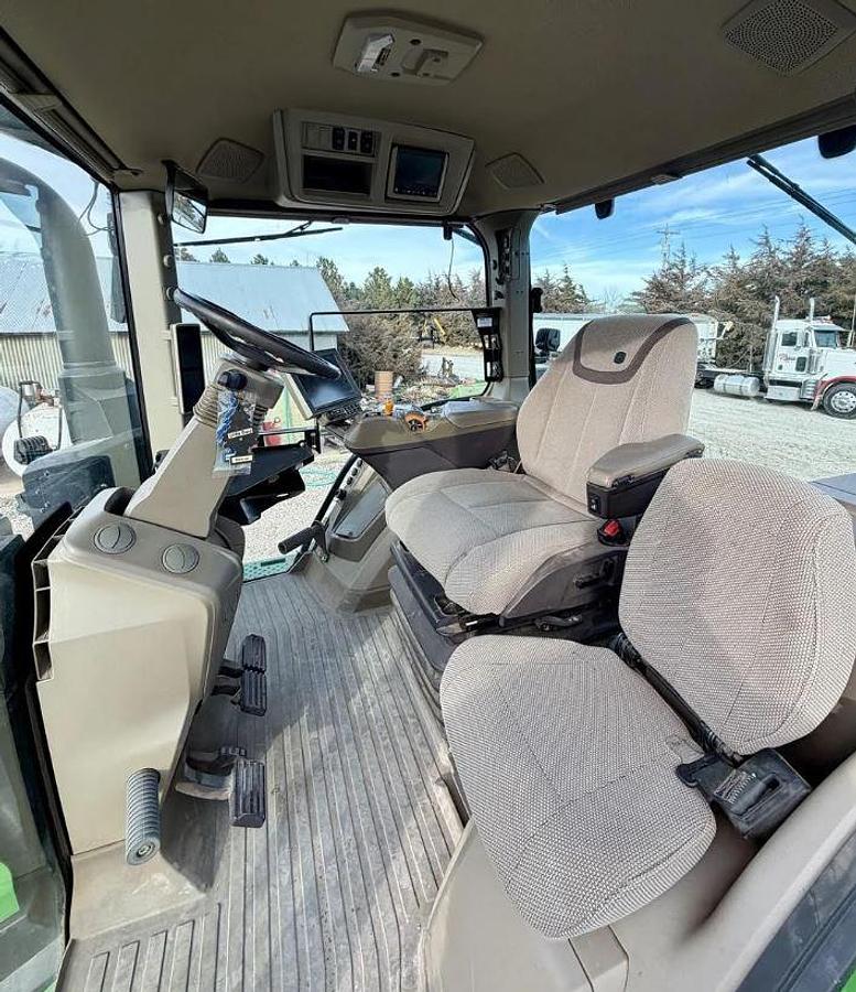 Used 2022 John Deere 8R 280 Tractor
