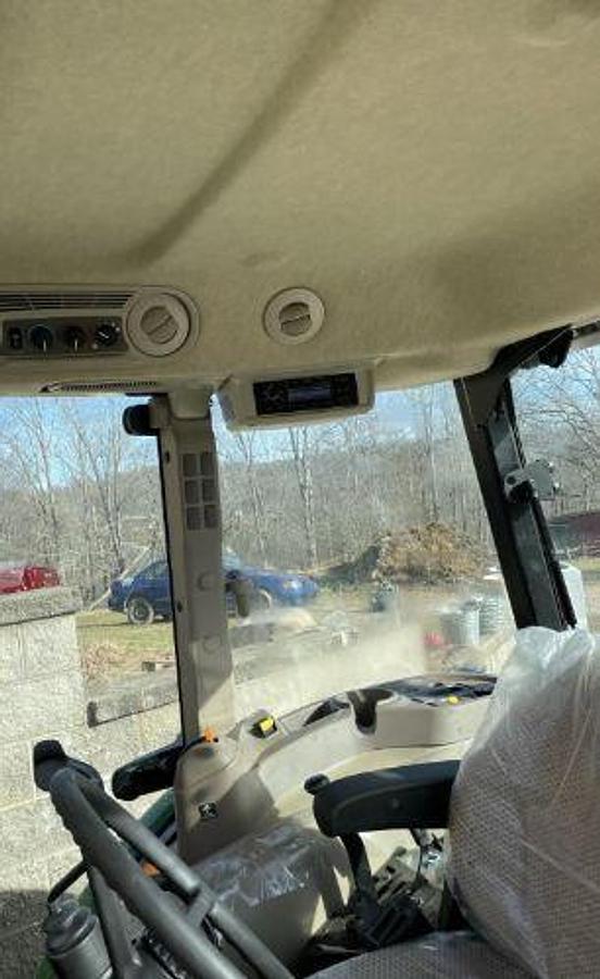 Used 2022 John Deere 5075E