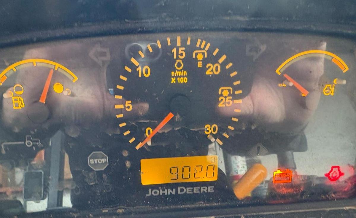 Used 2013 John Deere 4320