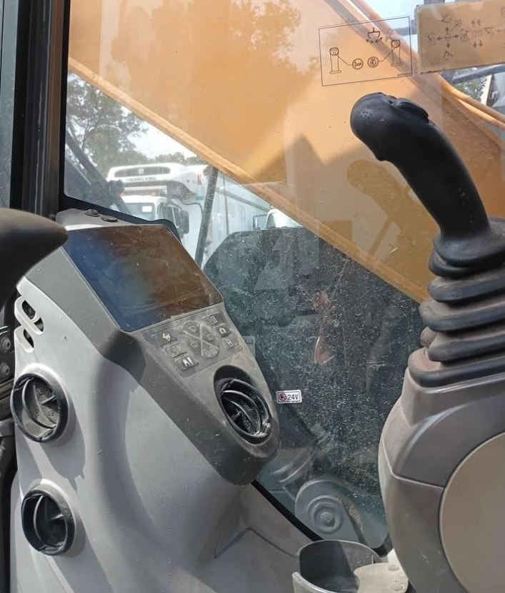 Used 2019 CASE CX145DSR