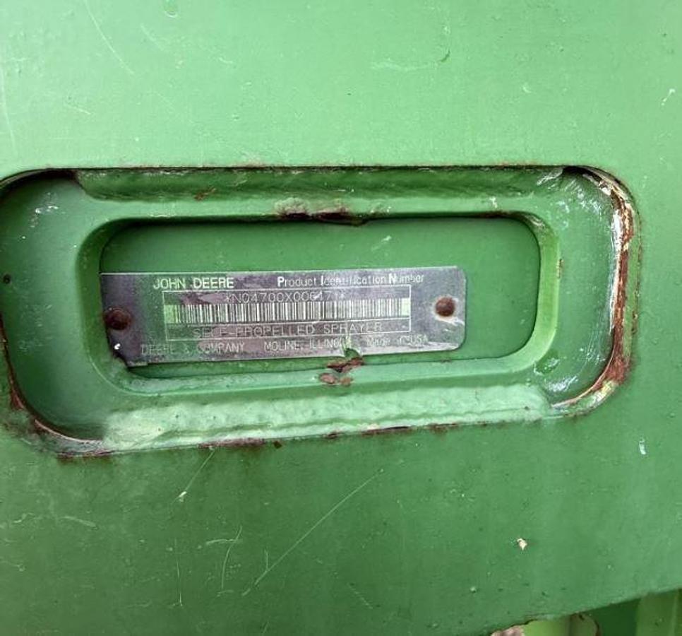 Used 2000 John Deere 4700