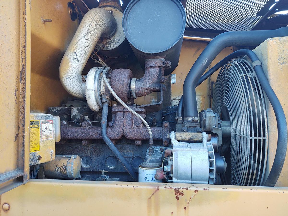 Used 1992 Case 621 Wheel Loader