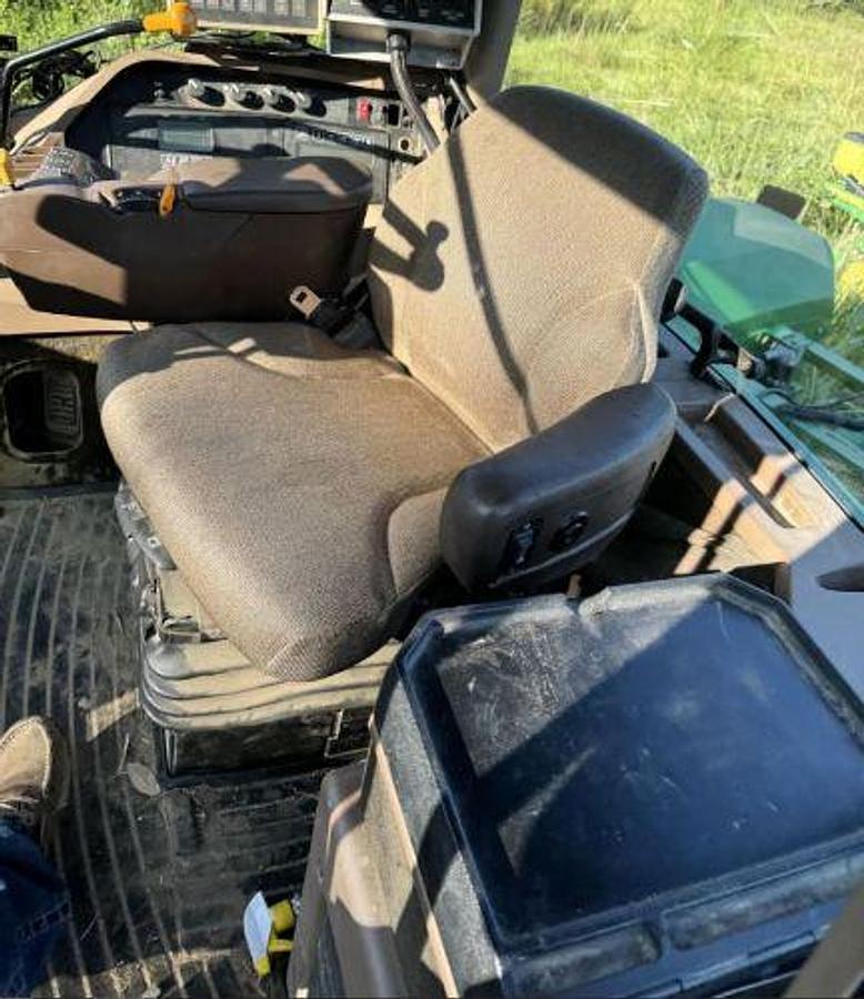 Used 2000 JOHN DEERE 9100